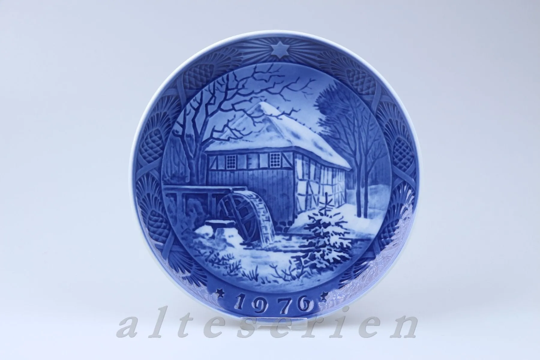 Weihnachtsteller 1976 - Vibäk Water-Mill - Royal Copenhagen Weihnachtsteller