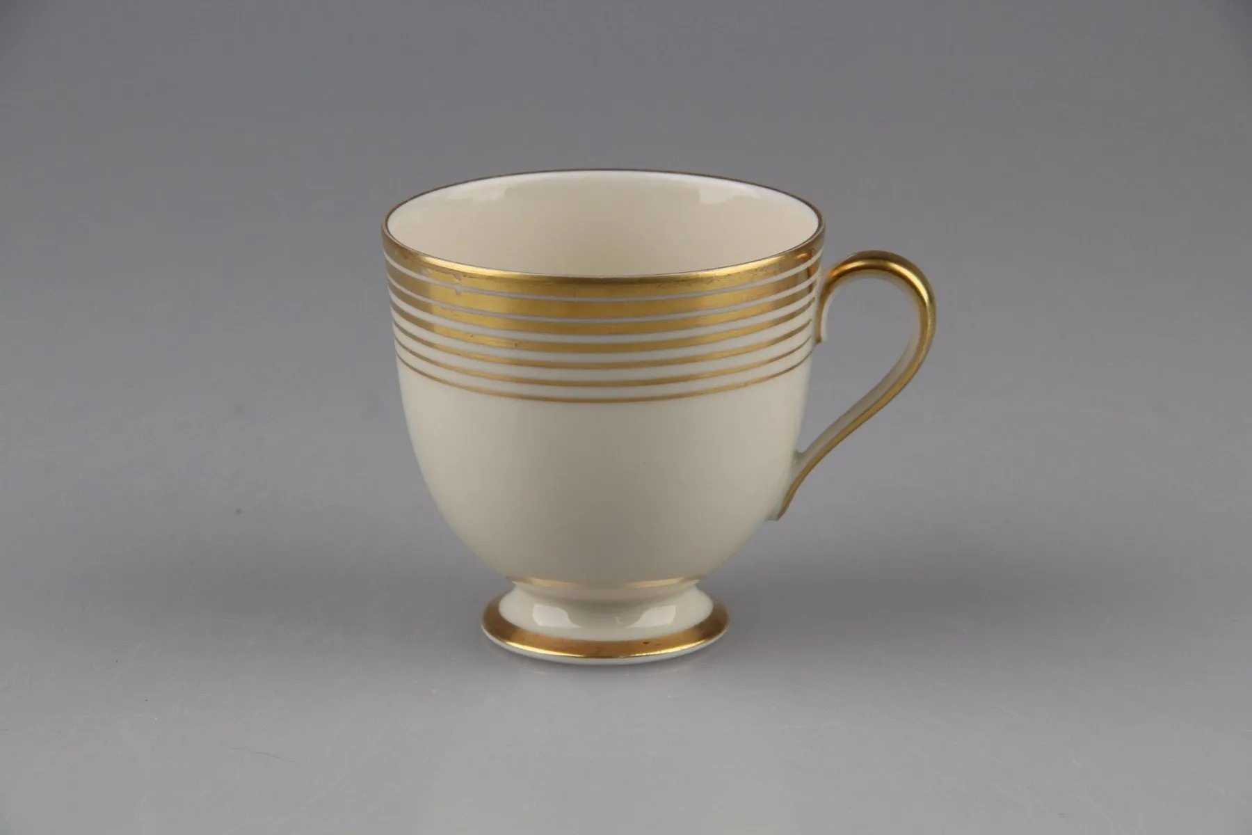 Kaffee- Obertasse - Fürstenberg Fürstin 654 Goldreigen 01544