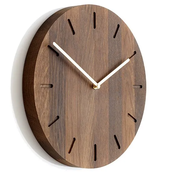 Applicata Wanduhr Watch:Out Eiche geräuchert Messing