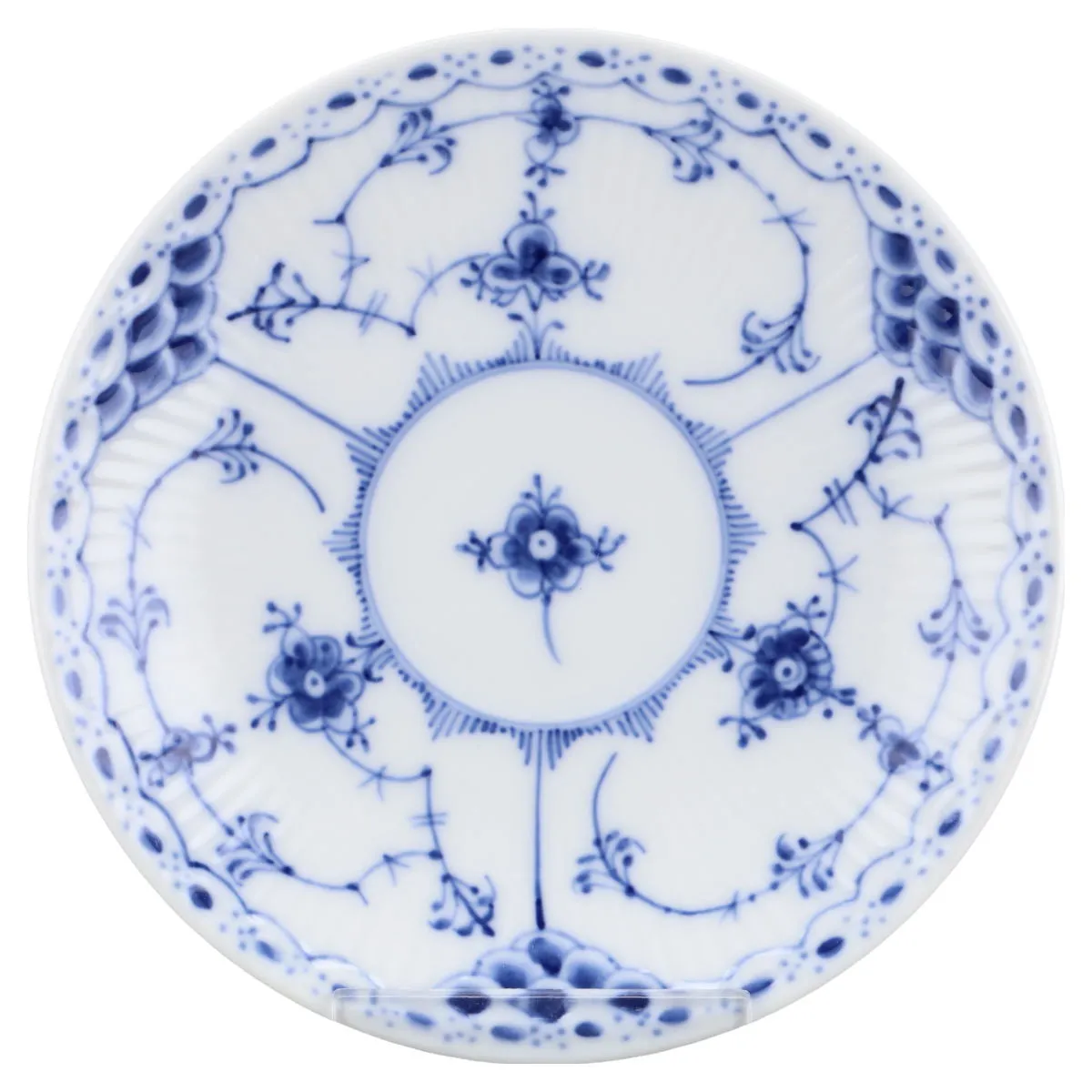 Untertasse für Kaffee Modell 756 - Royal Copenhagen Musselmalet Halbspitze I. Wahl