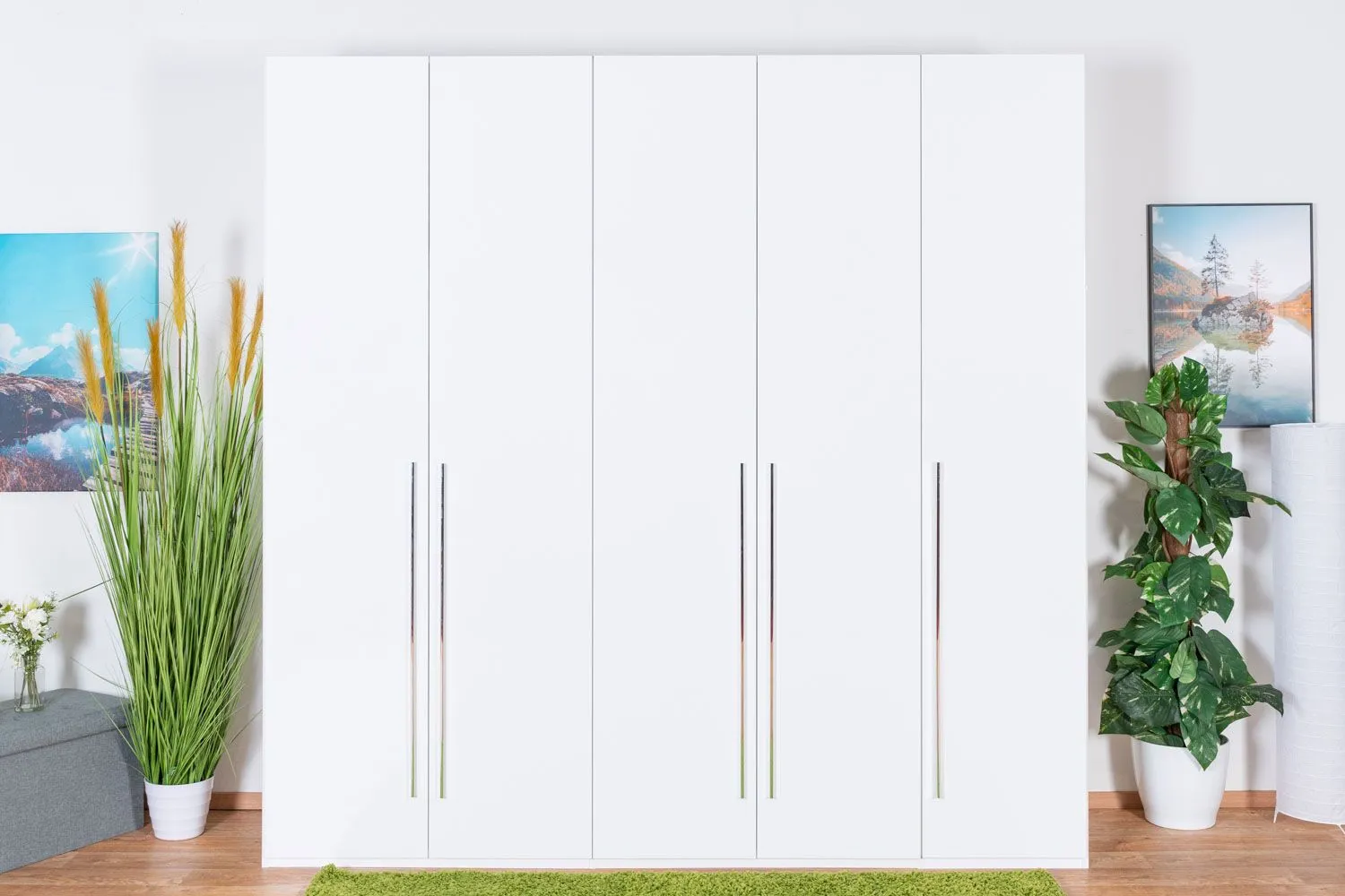 Drehtürenschrank / Kleiderschrank Siumu 24, Farbe: Weiß / Weiß Hochglanz - 224 x 227 x 56 cm (H x B x T)