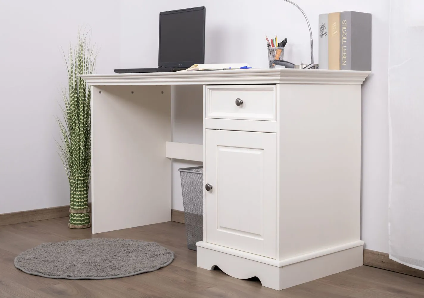 Schreibtisch Gyronde 31, Kiefer massiv Vollholz, weiß lackiert - 77 x 130 x 53 cm (H x B x T)